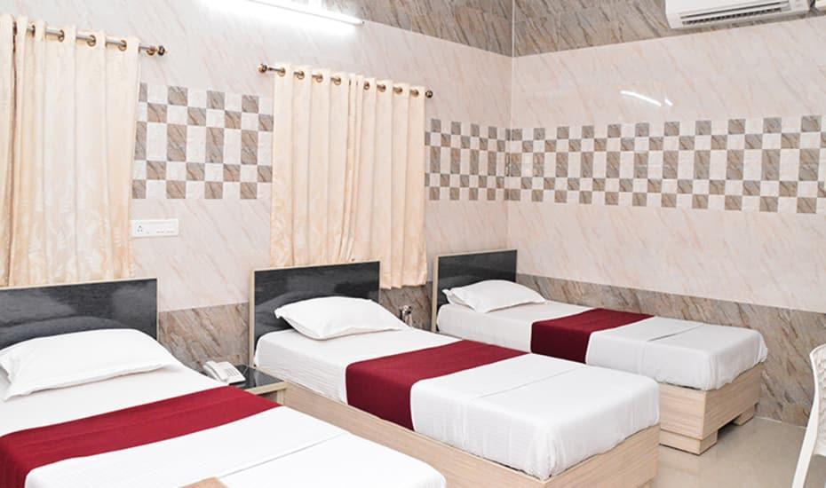 Suryas Guest House Ченнаї Екстер'єр фото